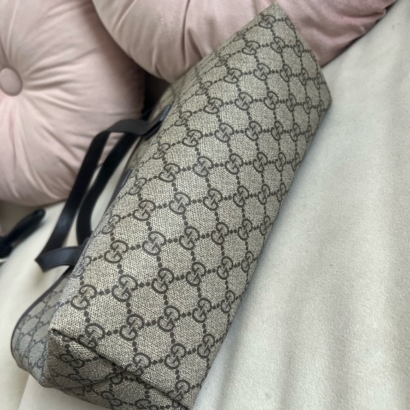 Gucci small GG Tote Bag - Picture 5 of 9